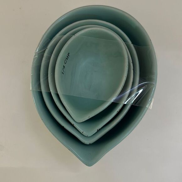 New Nesting Stoneware Measuring Cups - Picture 2 of 4